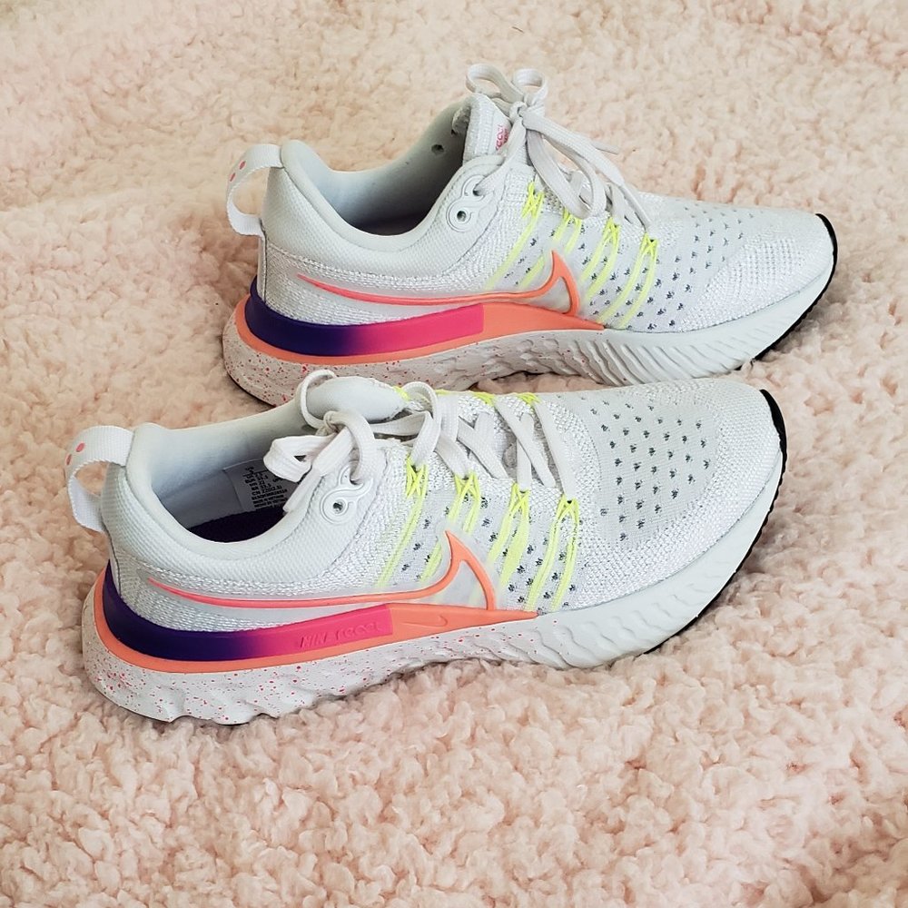 Nike women's Infinity React running shoes